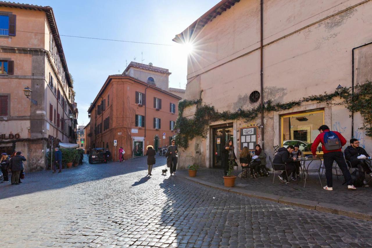 Enchanting Loft In Trastevere โรม ภายนอก รูปภาพ